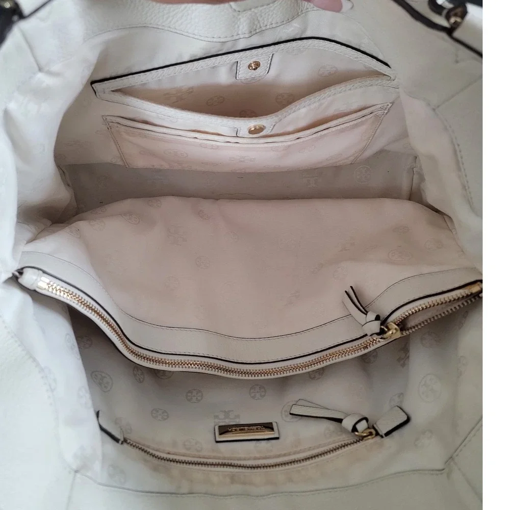 Tory Burch Bombe T East West Tote White Large